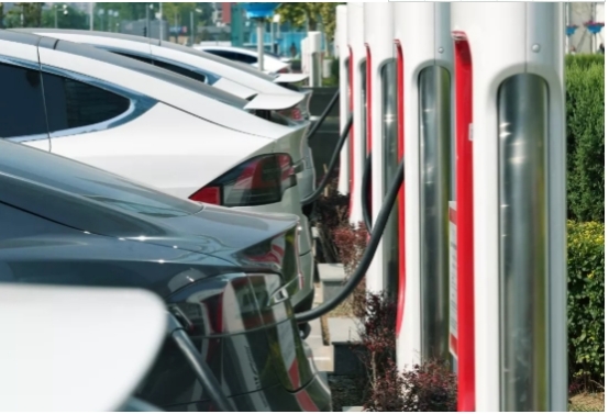 <b>水蜜桃视频下载电机持续打造优质散热系统 助力新能源充电桩行业</b>